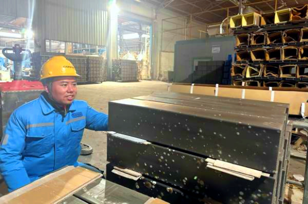 20250228 創(chuàng)新引領(lǐng)實(shí)干擔(dān)當(dāng)——記股份公司先進(jìn)工作者芮晨(3)618 20250228 創(chuàng)新引領(lǐng)實(shí)干擔(dān)當(dāng)——記股份公司先進(jìn)工作者芮晨(3)618